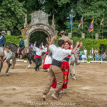 Dança do Vira entre Homens e Cavalos
